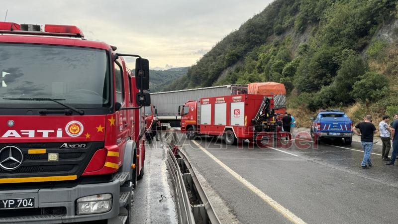 D-650'de feci kaza: 1 ölü, 6 yaralı