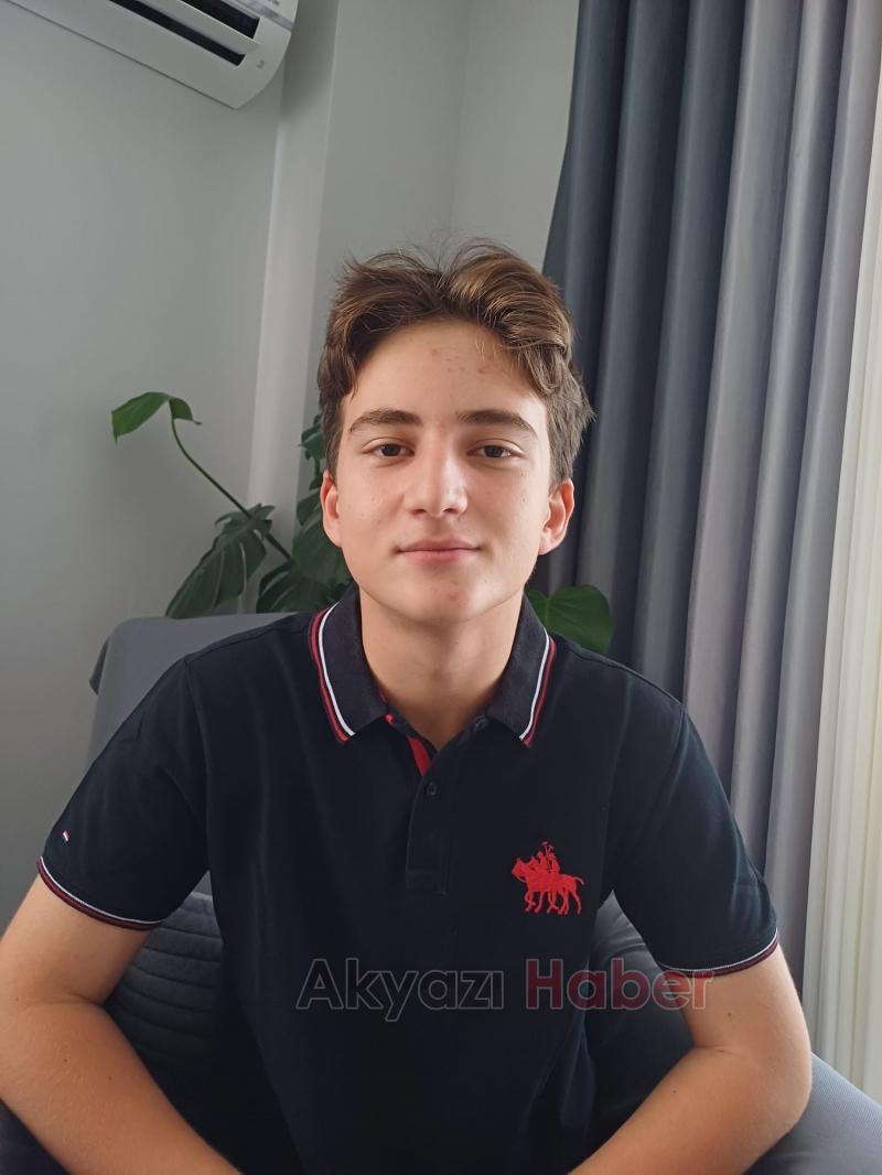 Akyazılı iki öğrenci TÜBİTAK Fen Lisesi'nde