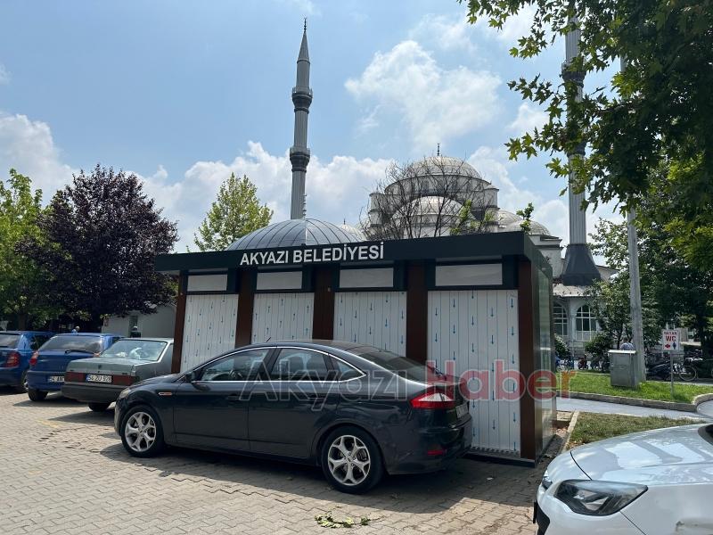 Akyazı Gazi Süleyman Paşa Camii önüne banka ATMsi