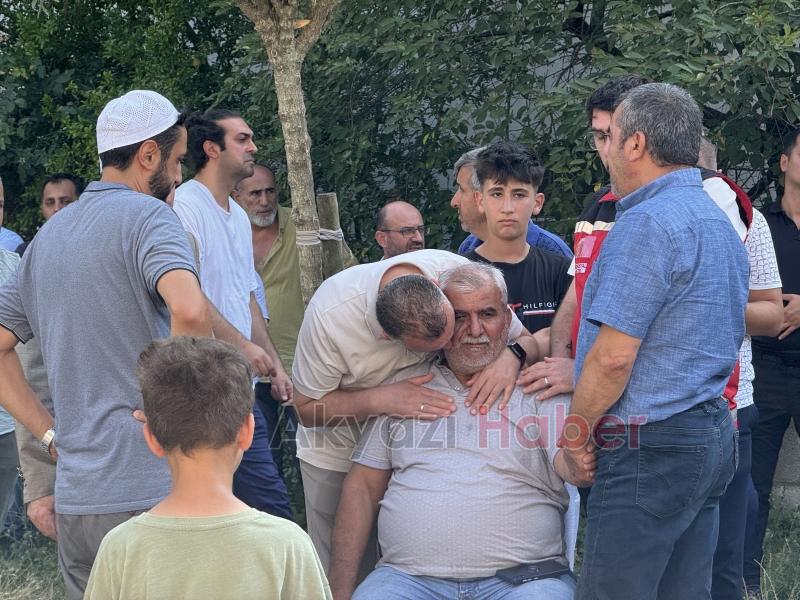 Oğlunun şehit haberini alan baba: Ben de Kürdüm, Allah belanızı versin