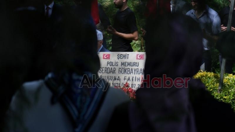 15 Temmuz şehidi Gökbayrak kabri başında anıldı