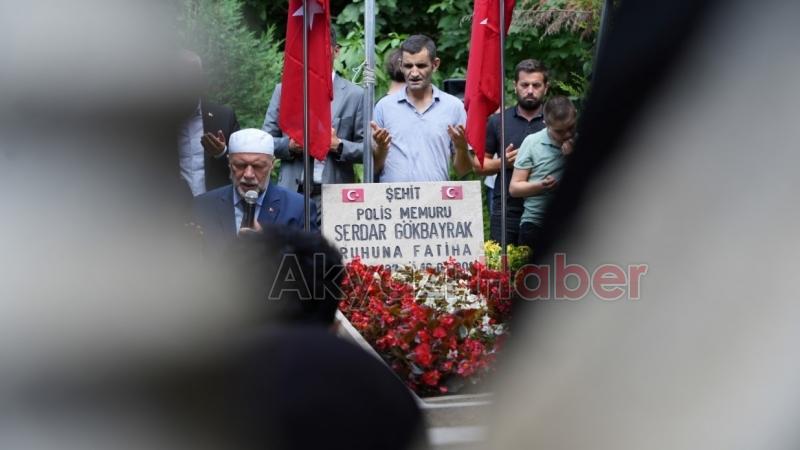 15 Temmuz şehidi Gökbayrak kabri başında anıldı