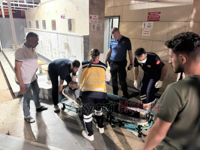 Tuvalette fenalaştı, hastaneye kaldırıldı