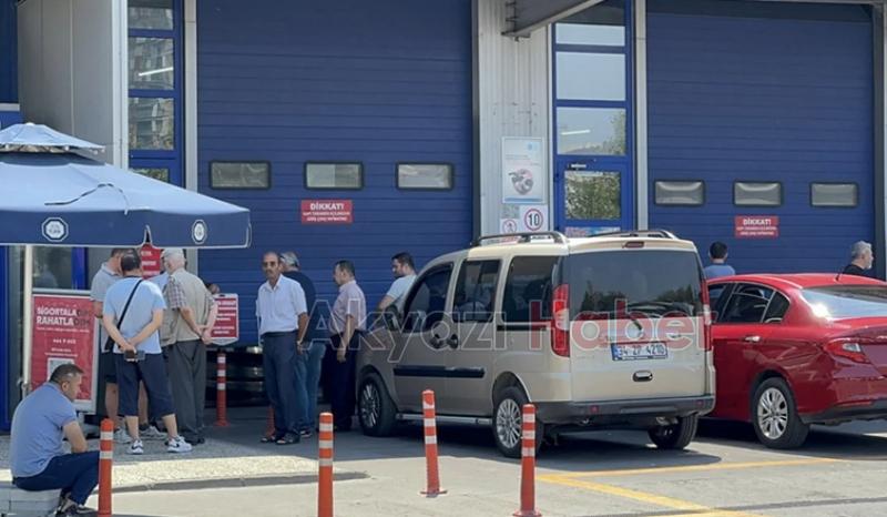 Yazılım kaynaklı sorun ATM'leri ve araç muayene istasyonlarını da etkiledi