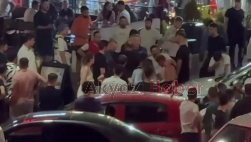 Kafede masa ve sandalyeler havada uçuştu