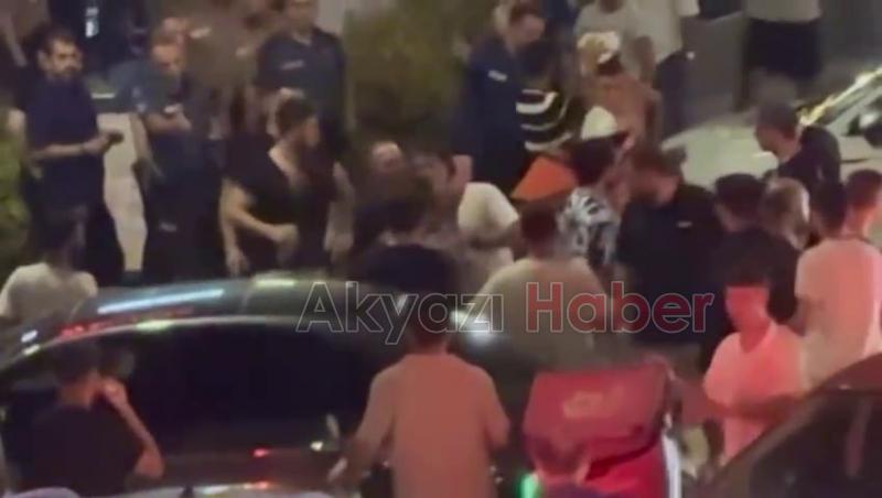 Kafede masa ve sandalyeler havada uçuştu