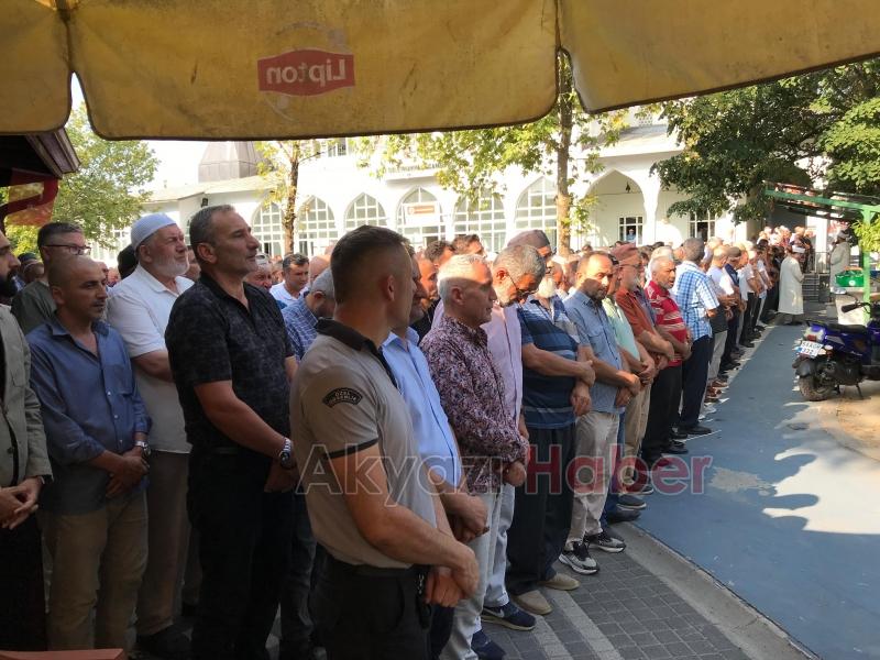 Hacer Kahveci Dualarla Defnedildi