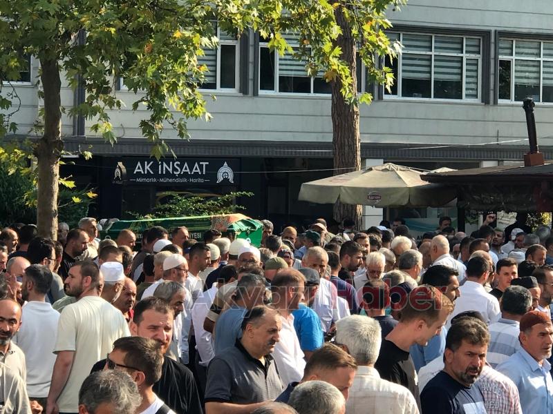 Hacer Kahveci Dualarla Defnedildi