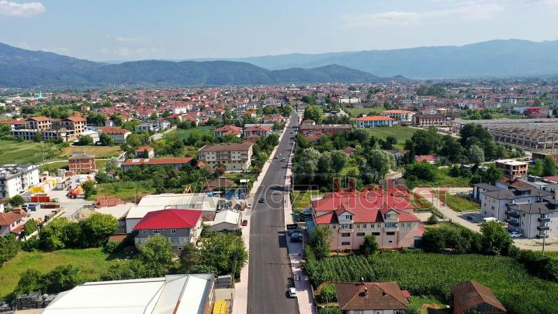 Büyükşehir Ada Caddesini yepyeni bir yüze kavuşturdu