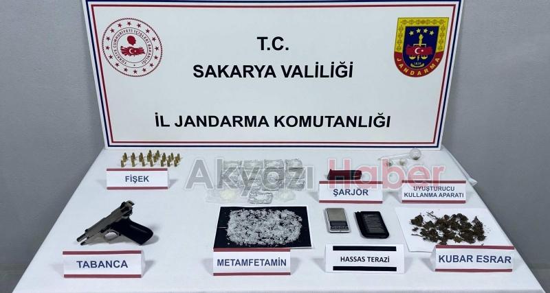 Jandarmadan uyuşturucu ve kaçakçılık operasyonu: 14 tutuklama
