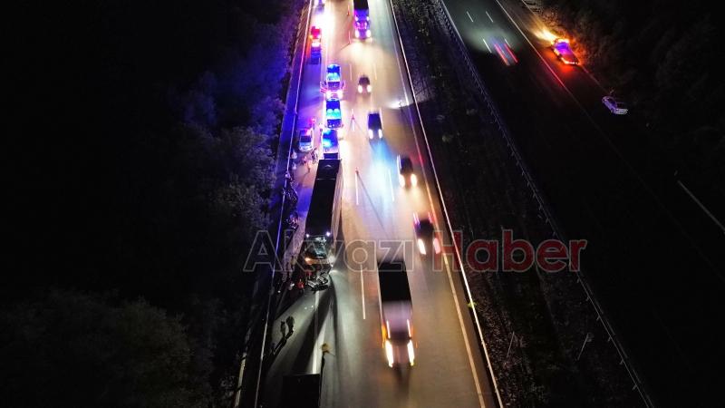 Otoyolda feci kaza: 25 yaralı