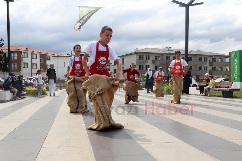 Akyazı SGM'de yaz kurslarına renkli veda
