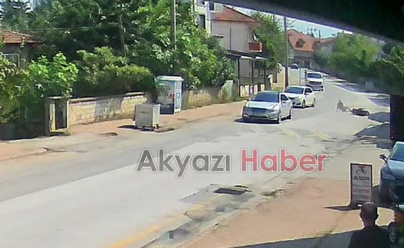 Akyazı Haber'in gündeme getirdiği o çukur asfalt yamayla kapatıldı