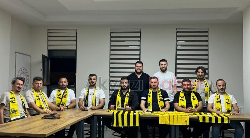 As Akyazıspor'da yönetim ilk toplantısını yaptı