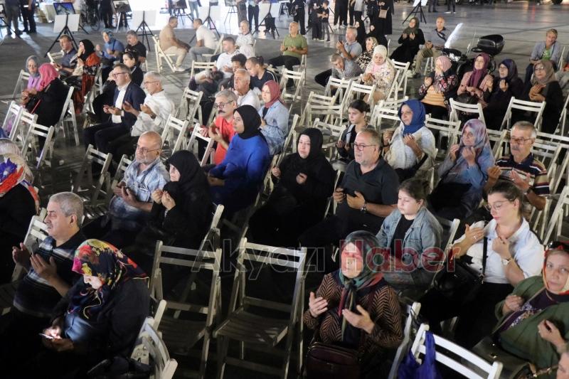 17 Ağustos 1999 Depremi'nde hayatını kaybedenler dualarla anıldı