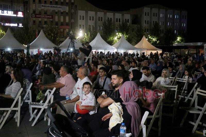 17 Ağustos 1999 Depremi'nde hayatını kaybedenler dualarla anıldı