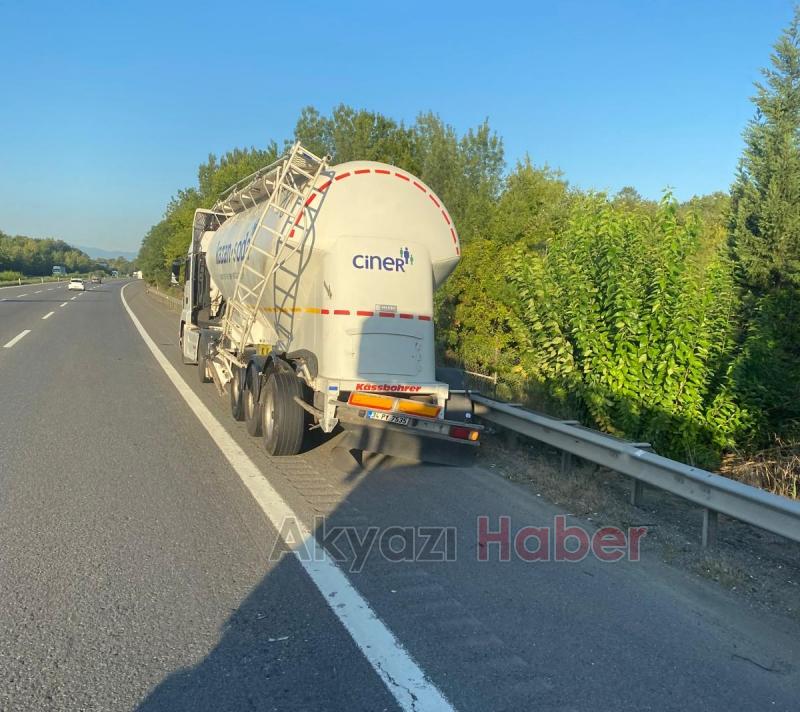 Tankere çarpan otomobilin sürücüsü yaralandı