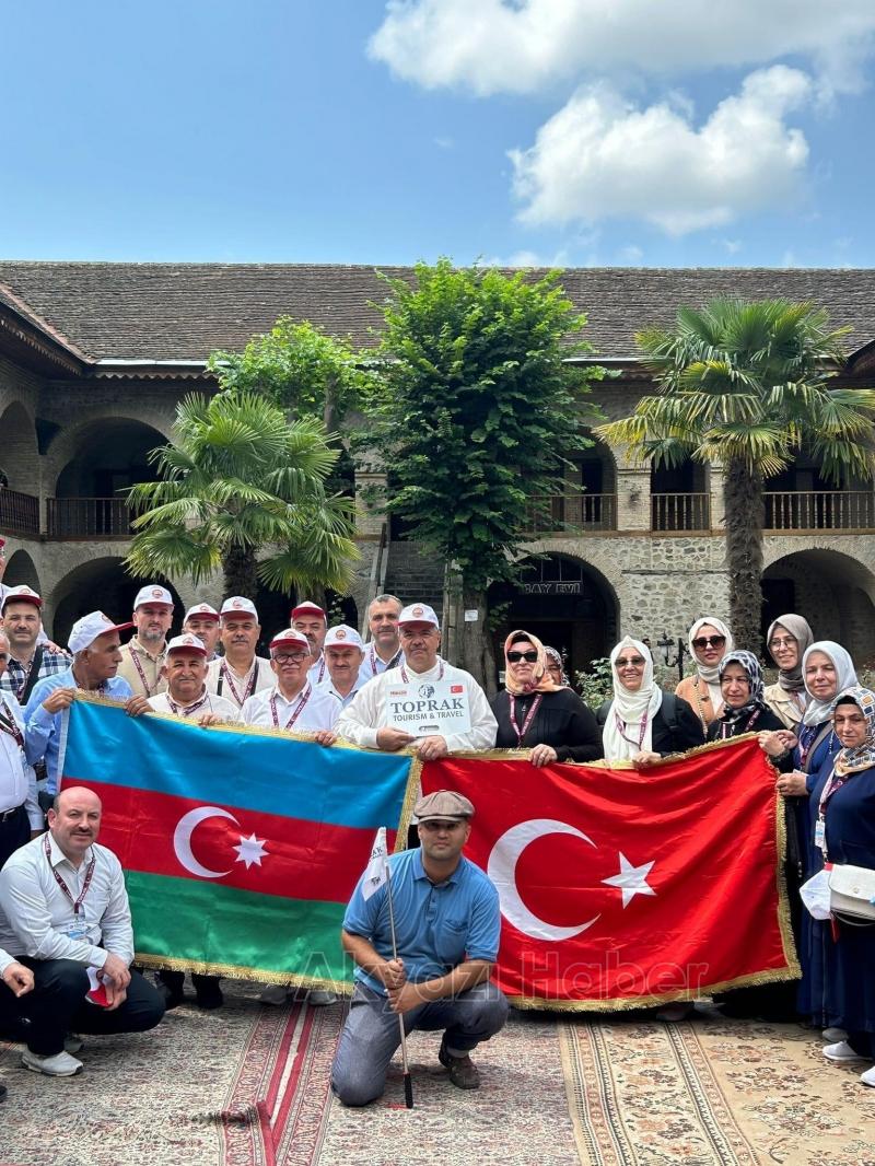 Toprak turizm ile Dağlık Karabağ bölgesini gezdiler