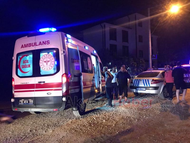 Kardeşlerin kavgasını ayırırken bıçaklandı