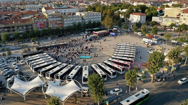Sakarya Büyükşehirin 23 otobüsü törenle hizmete girdi