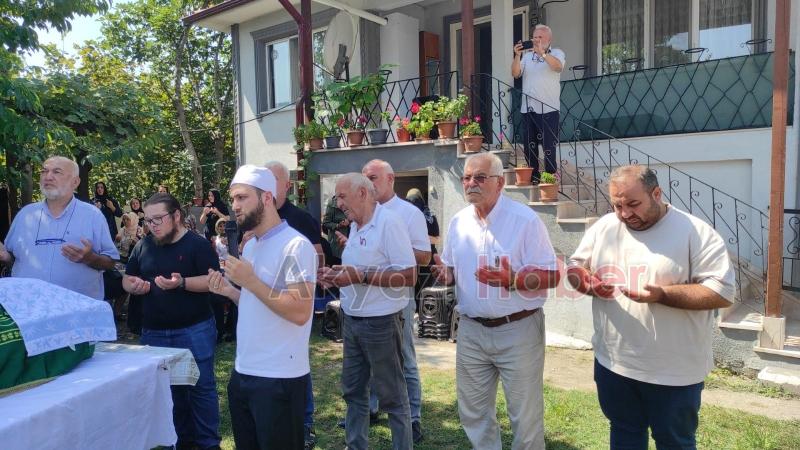 Yusuf Sezgin Defnedildi