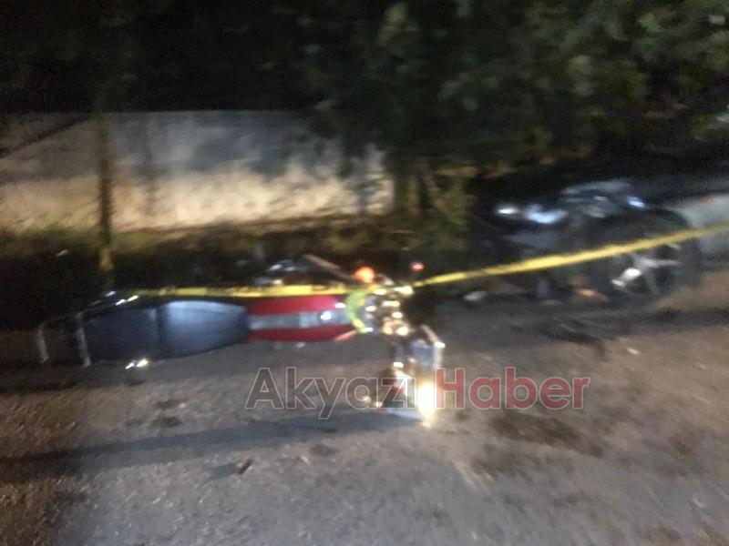 Motosiklet otomobille çarpıştı 2 yaralı