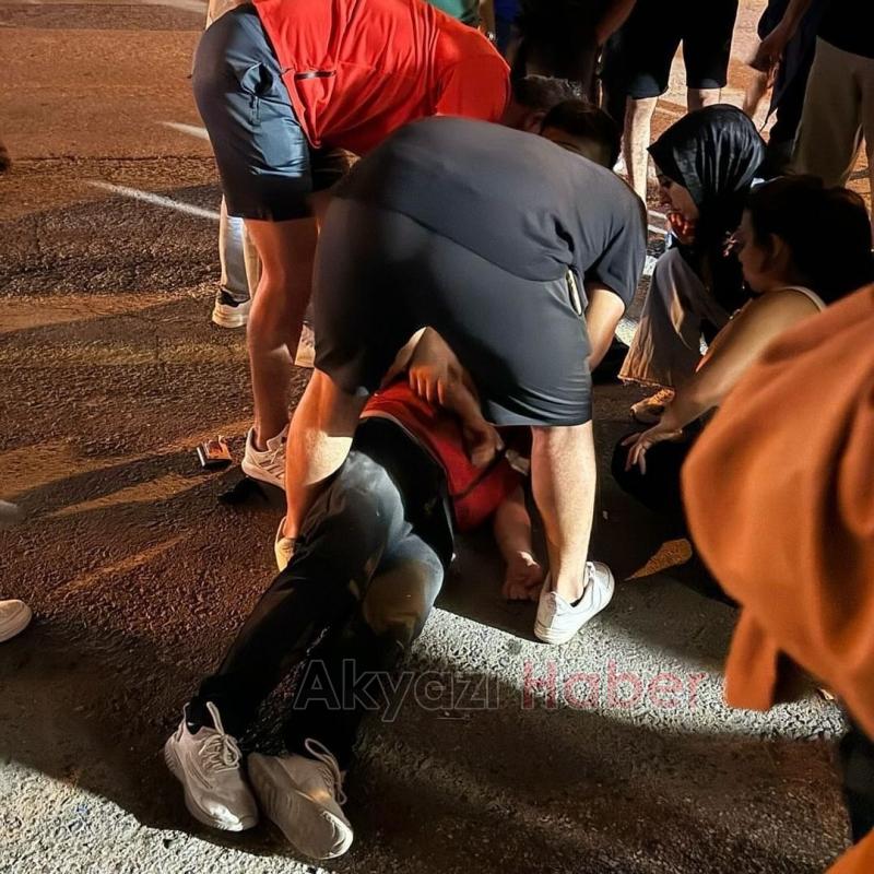 Otomobil kuryeye böyle çarptı