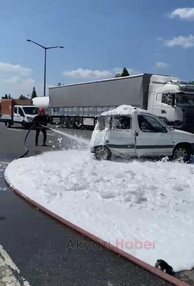 Otoyolda feci kaza: 2 yaralı