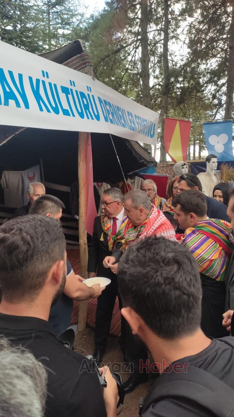 Yasin Kobal ve meclis üyeleri Ertuğrul Gazi'yi anma etkinliklerine katıldı