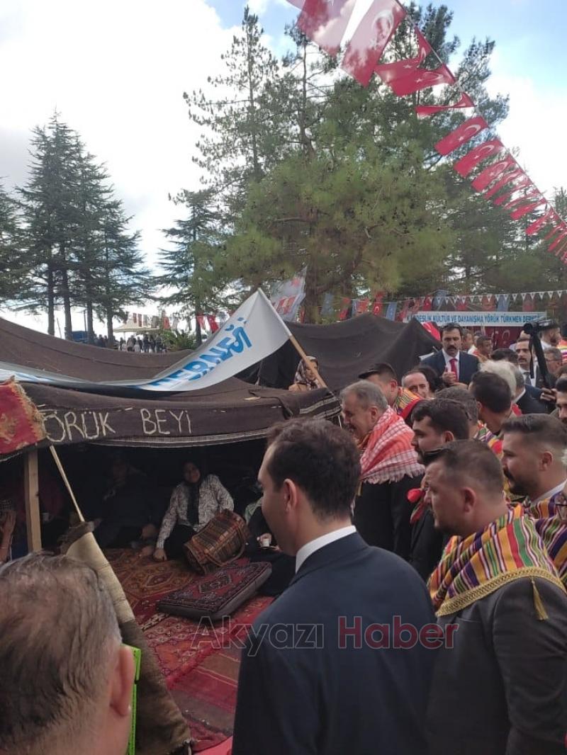 Yasin Kobal ve meclis üyeleri Ertuğrul Gazi'yi anma etkinliklerine katıldı