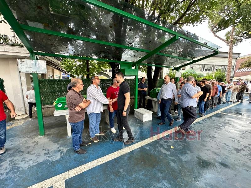 Fuat Yılmaz ve Asaf Aktürk dualarla toprağa verildi