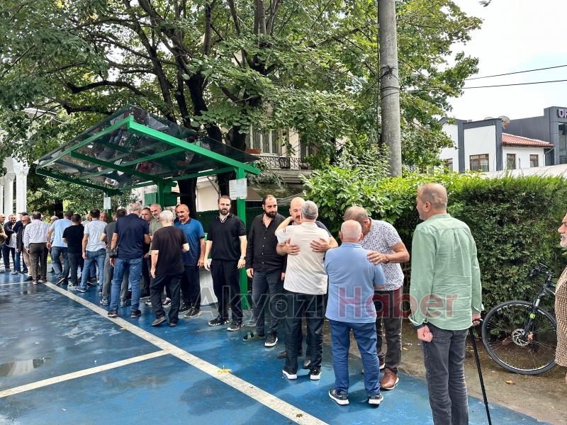 Fuat Yılmaz ve Asaf Aktürk dualarla toprağa verildi