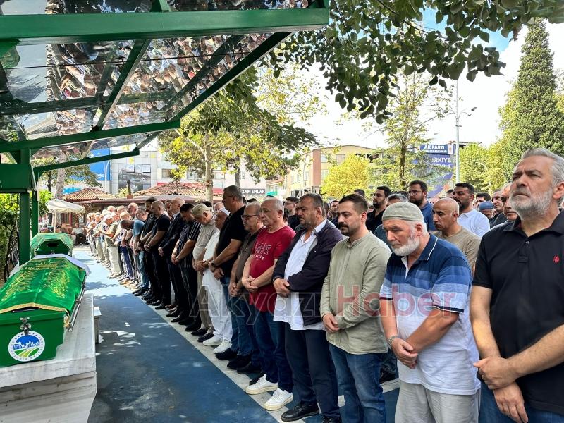 Fuat Yılmaz ve Asaf Aktürk dualarla toprağa verildi