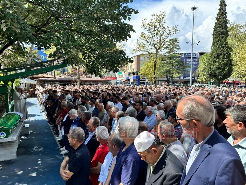 Fuat Yılmaz ve Asaf Aktürk dualarla toprağa verildi