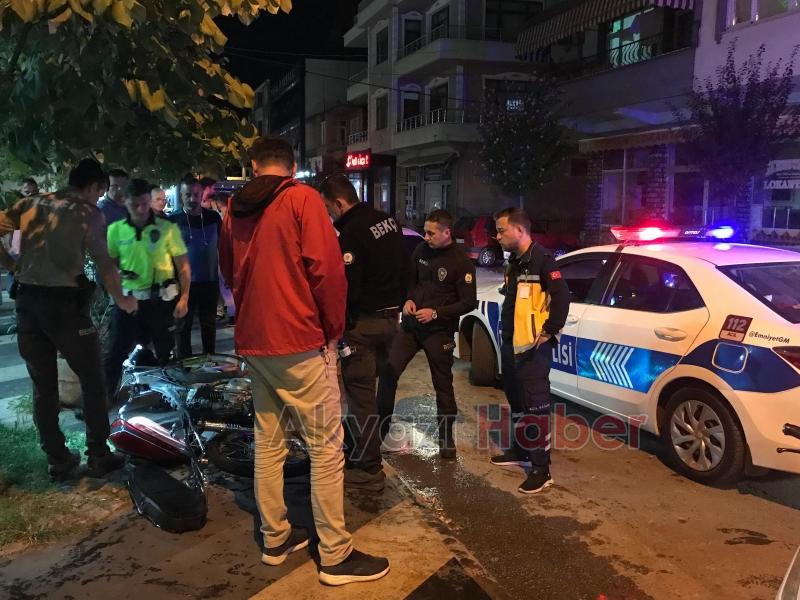 Motosiklet çay bahçesine uçtu