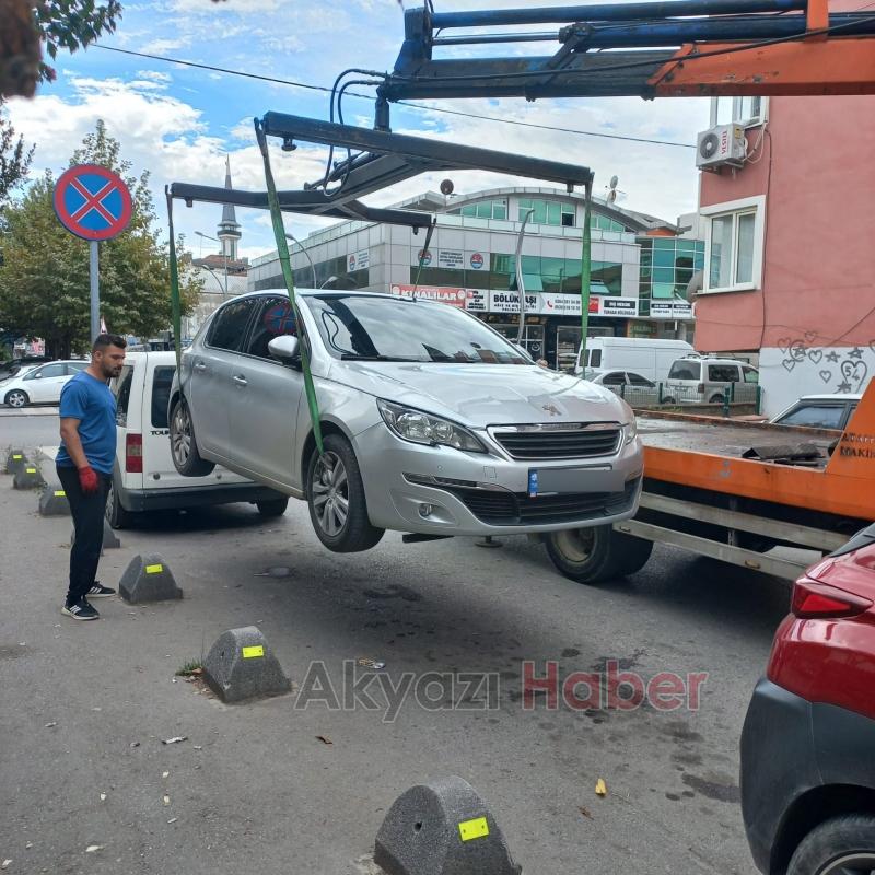 Adapazarı şehir merkezinde 160 araca park cezası kesildi