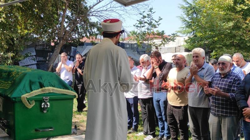Odunlukta ölü bulunan Berke toprağa verildi
