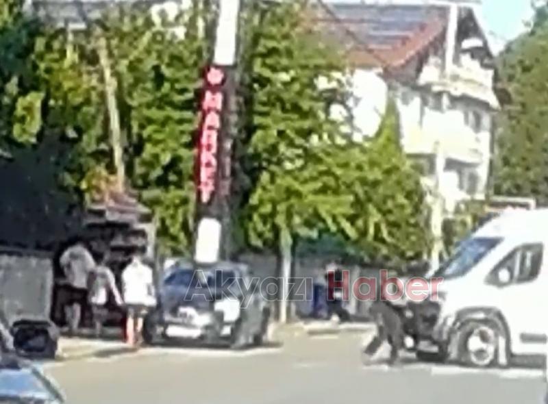 Yol vermediği yaşlı adamı az kalsın eziyordu