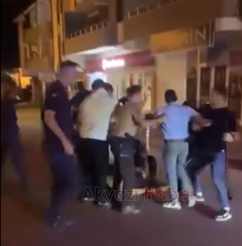 Bıçaklama sonrası polislere saldırdılar 3 gözaltı