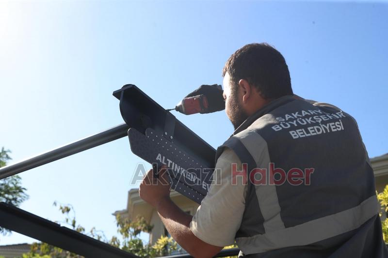 Sakarya'da duraklara LED’li ve modern konsept