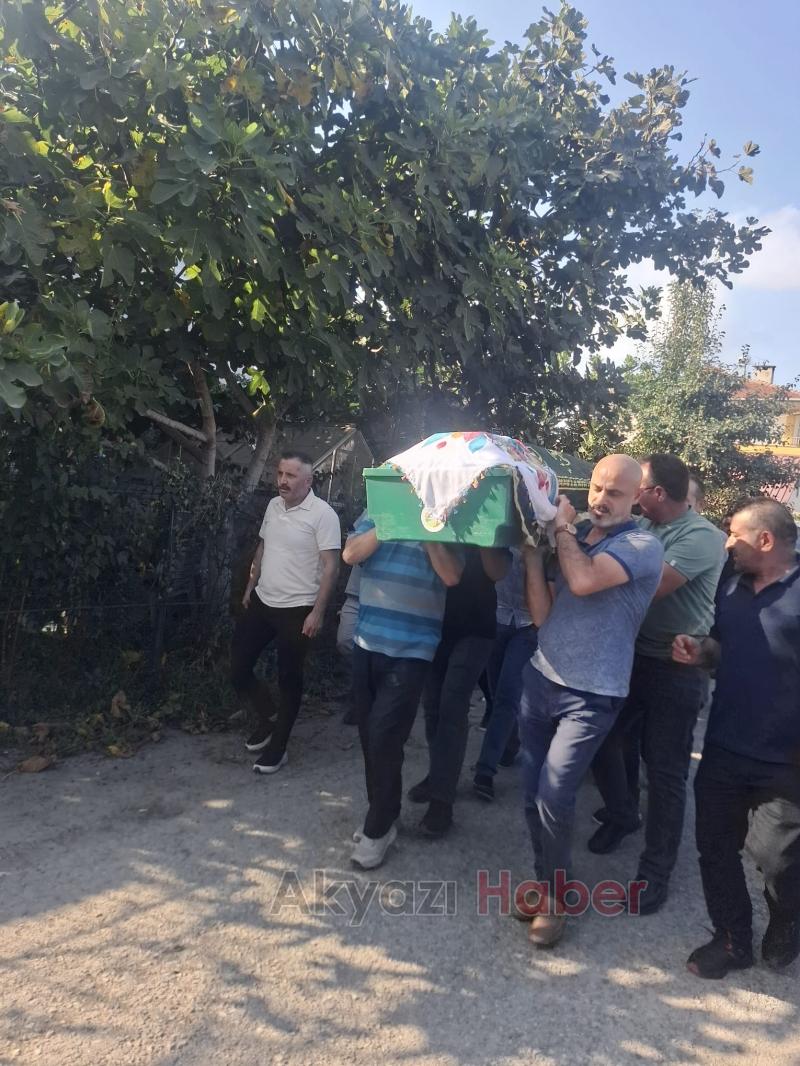 Emine Aktaş dualarla defnedildi