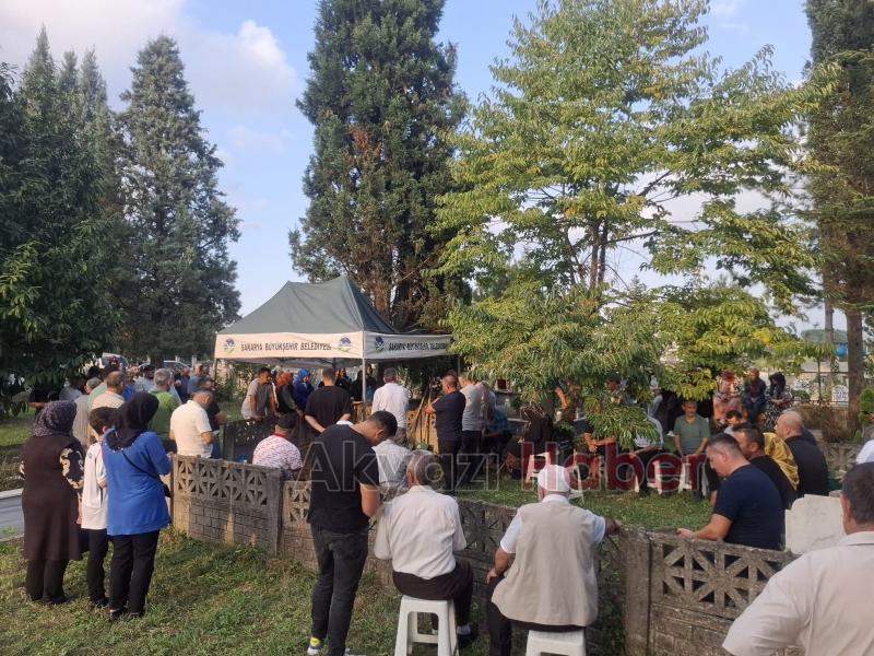 Emine Aktaş dualarla defnedildi
