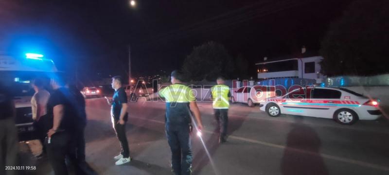 Akyazı da feci kaza 4 yaralı