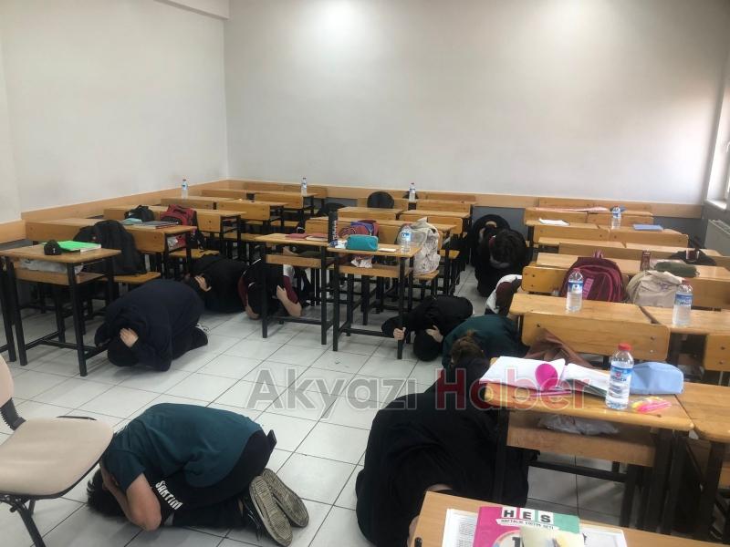 SAKTİM Lise öğrencilerine deprem ve yangın güvenliği eğitimi verdi