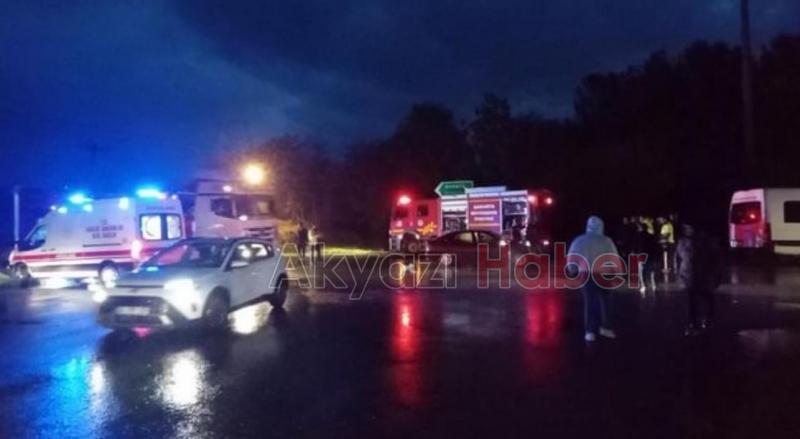 Hendek te feci kaza 4 yaralı