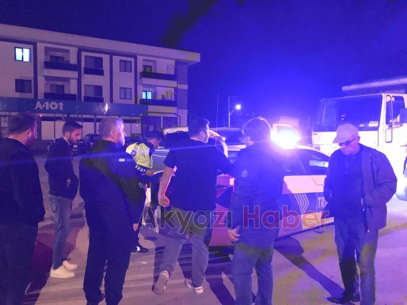 Caddede iki araç çarpıştı 2 yaralı