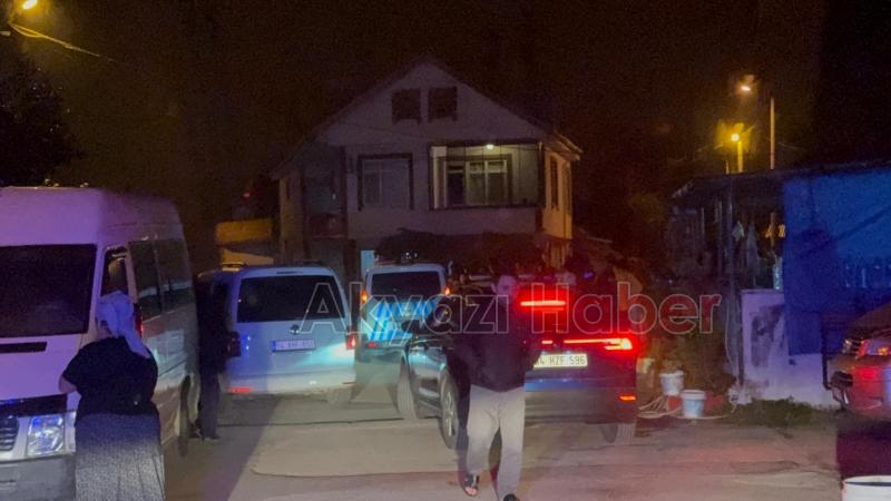 Akyazı'da kavga biri bekçi 3 yaralı