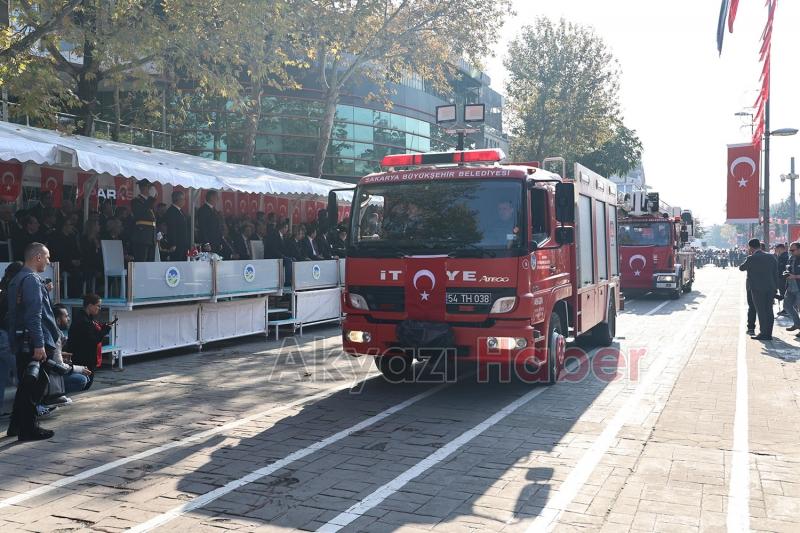 Cumhuriyet Bayramı Sakarya'da coşkuyla kutlandı