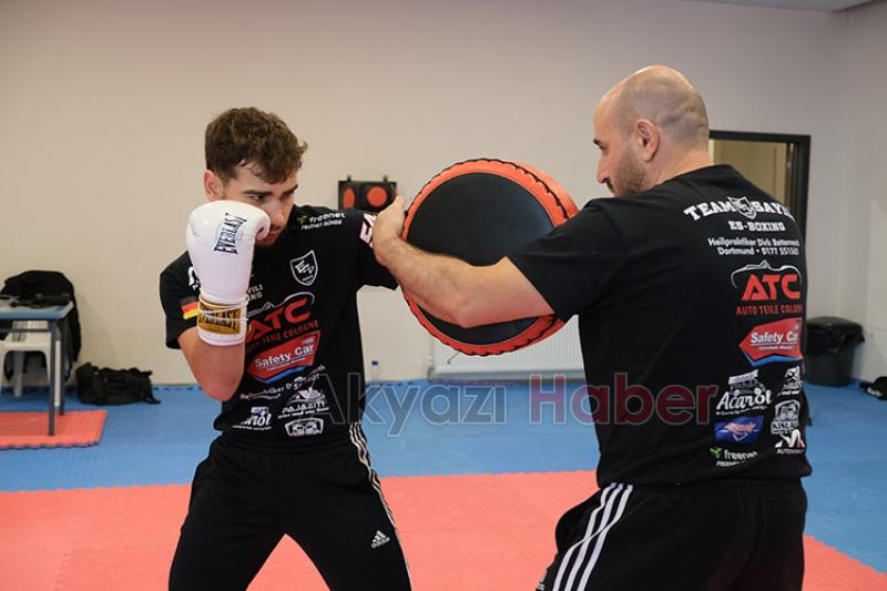 Akyazılı boksörün hedefi şampiyonluk