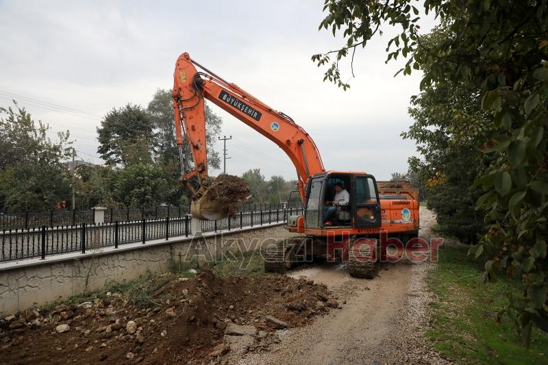 Karacasu Deresinde çalışmalar devam ediyor